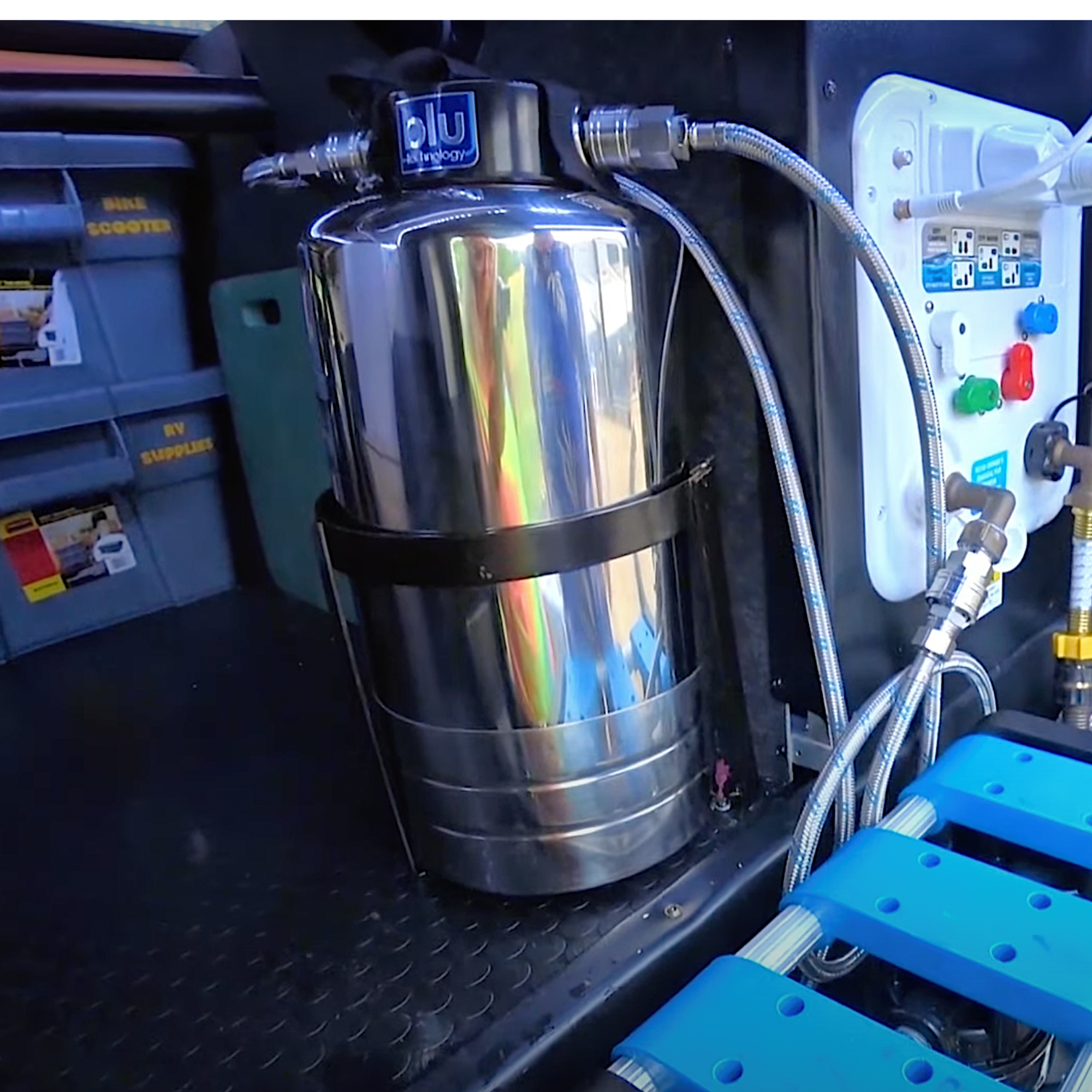 Water Softener with Stainless Steel Quick Connects